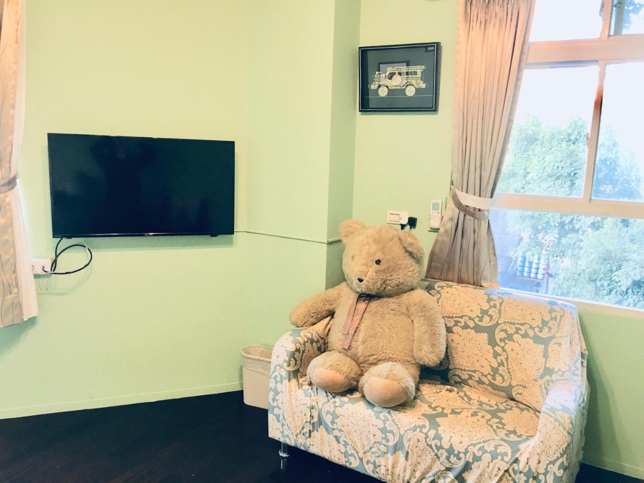 星夜神農 Apartment Тайнан Екстериор снимка